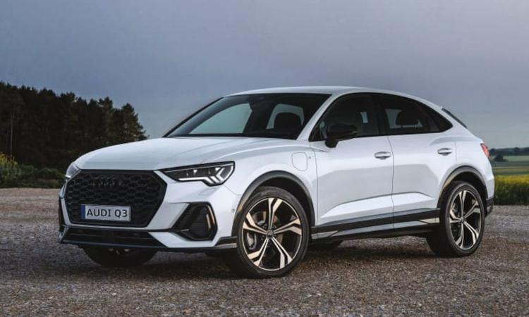 Audi Q3, Q3 Sportback Bold Editions Launched In India; Priced From Rs 54.65 Lakh ऑडी ने Q3 और Q3 स्पोर्टबैक का एक नया बोल्ड एडिशन भारतीय बाज़ार में लॉन्च किया है, जिनकी यहां सीमित मात्रा में बिक्री की जाएगी.