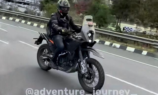 अगली पीढ़ी की KTM 390 एडवेंचर टैस्टिंग के दौरान दिखी अगली पीढ़ी की KTM 390 एडवेंचर टैस्टिंग के दौरान दिखी