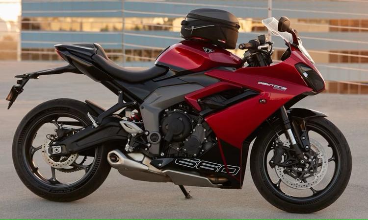 Triumph Daytona 660 Starts Arriving At Dealerships; India Launch Imminent मोटरसाइकिल को पहले अप्रैल-मई 2024 तक लॉन्च किया जाना था, लेकिन इसमें कुछ महीनों की देरी हो गई.