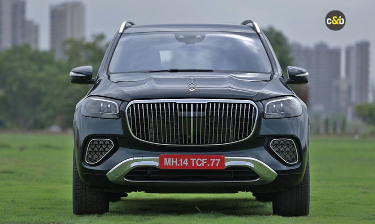Mercedes-Benz India Reports Sales Of 9,262 Cars And SUVs In First Half Of 2024 जर्मन कार निर्माता ने 2024 में साल की पहली छमाही में अपनी सबसे अच्छी बिक्री देखी, जिसमें इसकी 'सबसे महंगे वाहन' रेंज इसकी कुल मात्रा का एक चौथाई हिस्सा थी.