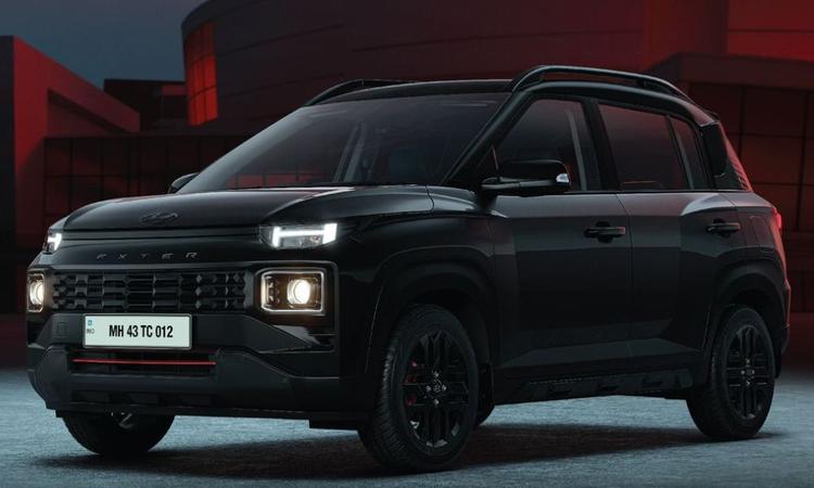 Hyundai Exter Knight Launched In India; Prices Start At Rs 8.32 Lakh SX और SX (O) कनेक्ट ट्रिम्स में उपलब्ध किया जा सकता है, जिसकी कीमत रु.8.32 लाख से लेकर रु.10.43 लाख (एक्स-शोरूम) तक हैं