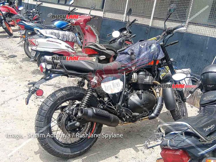 Royal Enfield Scrambler 650 Spotted In India: What’s Different? रॉयल एनफील्ड की आगामी स्क्रैम्बलर 650, जिसे इंटरसेप्टर बियर 650 कहा जा सकता है, को भारत में टैस्टिंग के दौरान देखा गया है.