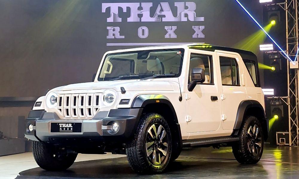 Mahindra Thar Roxx Launched In India; Prices Start From Rs 12.99 Lakh महिंद्रा ने नई पांच दरवाजों वाली थार की शुरुआती कीमत का खुलासा कर दिया है, हालांकि स्पेसिफिकेशन, फीचर्स और कैबिन के बारे में जानकारी गुप्त रखी गई है.