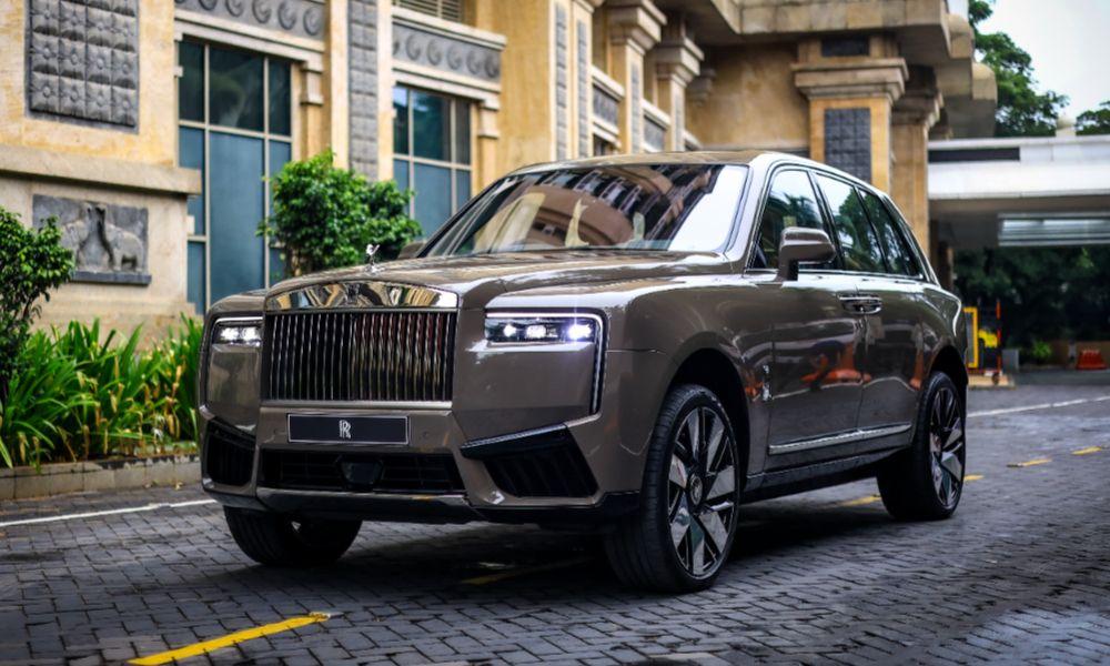 Rolls-Royce Cullinan Series II Launched In India At Rs 10.50 Crore बदली हुई कलिनन सुपर-लक्ज़री एसयूवी की डिलेवरी 2024 की चौथी तिमाही में शुरू होने वाली है.