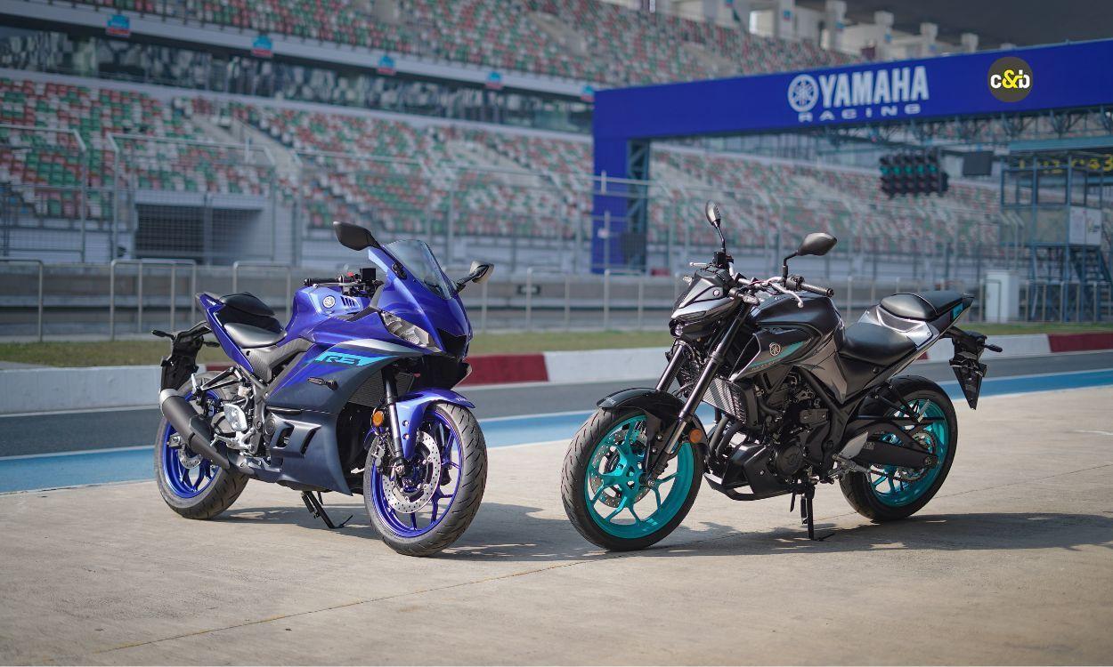 यामाहा YZF-R3 और MT-03 की कीमतें रु.1.10 लाख तक कम हुईं जहां YZF-R3 की कीमत अब रु.3,59,900 है, वहीं नेकेड MT-03 की कीमत अब रु.3,49,900 है, दोनों कीमतें (एक्स-शोरूम) हैं.