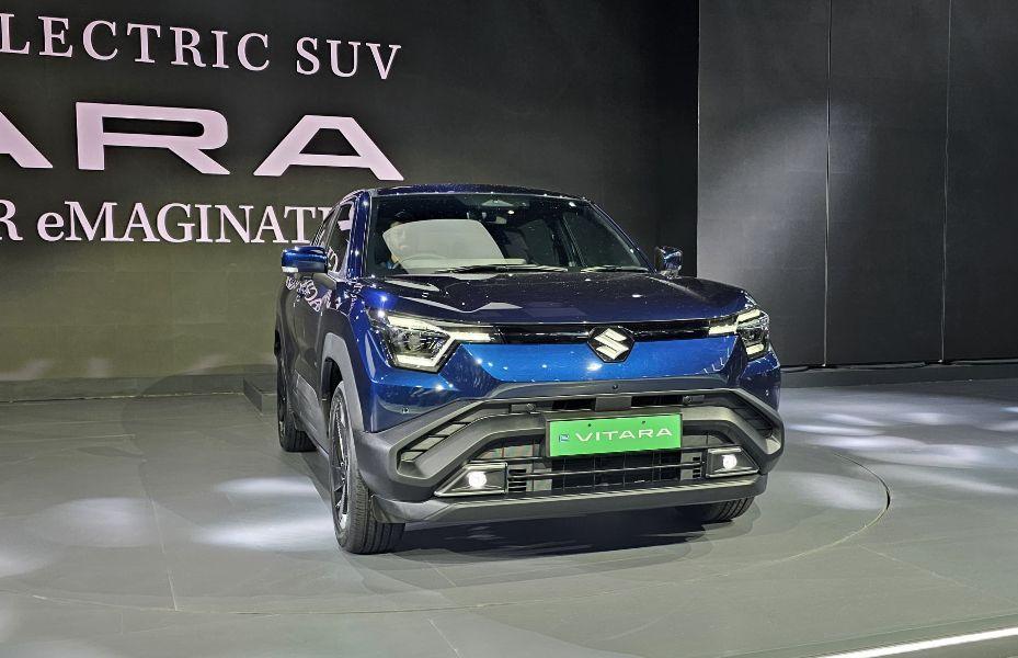 Maruti Suzuki Targets Production Of 70,000 e Vitaras In FY26 मारुति ने बताया है कि पहले वर्ष के लिए ई-विटारा के निर्माण का बड़ा हिस्सा निर्यात बाजारों के लिए होगा.