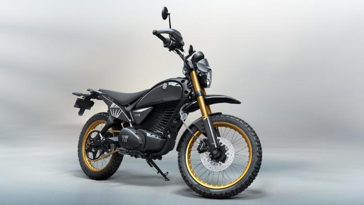 Royal Enfield Flying Flea S6 Scrambler Unveiled At EICMA 2025
फ्लाइंग फ्ली रॉयल एनफील्ड का शहरी इलेक्ट्रिक मोबिलिटी ब्रांड है, और फ्लाइंग फ्ली S6 रॉयल एनफील्ड के इलेक्ट्रिक मोबिलिटी वर्टिकल के तहत दूसरा मॉडल है.