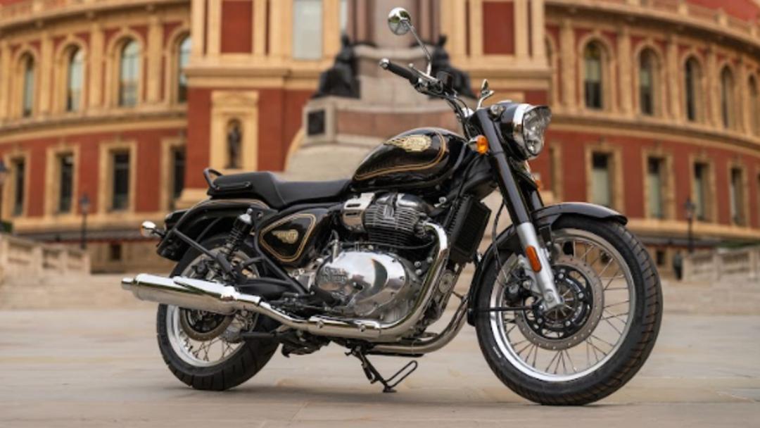 Royal Enfield Bullet 650 Unveiled At EICMA 2025 नई बुलेट 650, 650 ट्विन्स प्लेटफॉर्म के साथ-साथ रॉयल एनफील्ड की प्रतिष्ठित बुलेट रेंज का 650cc मॉडल के साथ विस्तार करती है और यह रॉयल एनफील्ड क्लासिक 650 पर आधारित है.