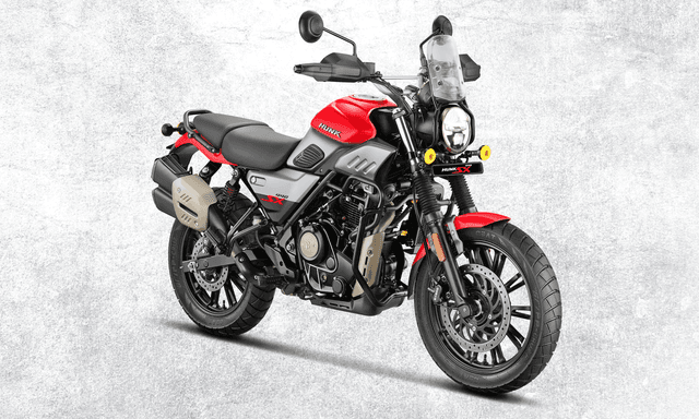 EICMA 2025: हीरो हंक 440 SX हुई पेश हंक 440 SX को हीरो द्वारा स्क्रैम्बलर नाम दिया गया है तथा इसमें मैवरिक 440 की तुलना में ध्यान देने लायक बदलाव किए गए हैं.