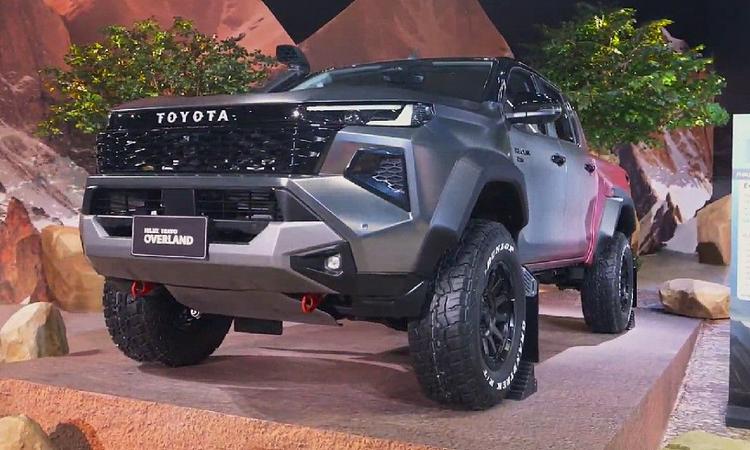 All-New Toyota Hilux Unveiled; Gets EV Powertrain For First Time; FCEV Also Confirmed नई हायलक्स ईवी में 59.2 kWh की बैटरी, डुअल-मोटर ऑल-व्हील ड्राइव और 240 किमी तक की रेंज है.