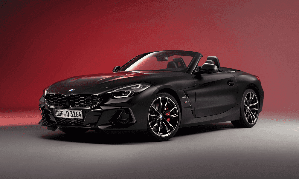 BMW Z4 की विदाई तय, कंपनी ने पेश किया कन्वर्टिबल 2 सीटर का अंतिम मॉडल बीएमडब्ल्यू ने लिमिटेड एडिशन के साथ Z4 को विदाई दी है, जिसमें खास रंग-रोगन है तथा अधिकांश वैकल्पिक फीचर्स भी उपलब्ध हैं.