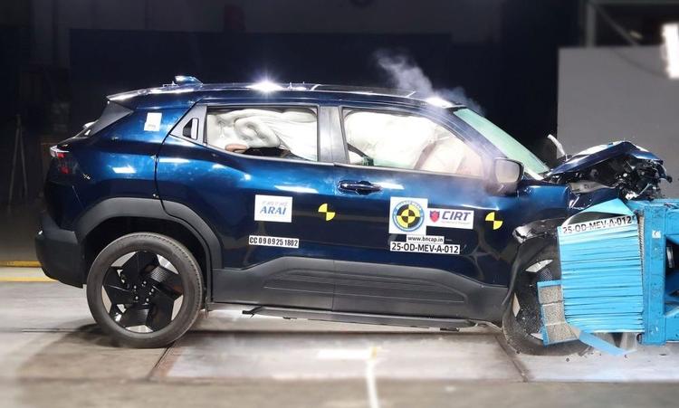 Maruti Suzuki e Vitara Scores 5 Stars In Bharat NCAP Crash Test मारुति सुज़ुकी ई विटारा को एडल्ट और चाइल्ड सुरक्षा, दोनों टैस्ट में 5 स्टार मिले. मारुति के लिए अब तक का सर्वश्रेष्ठ स्कोर है.