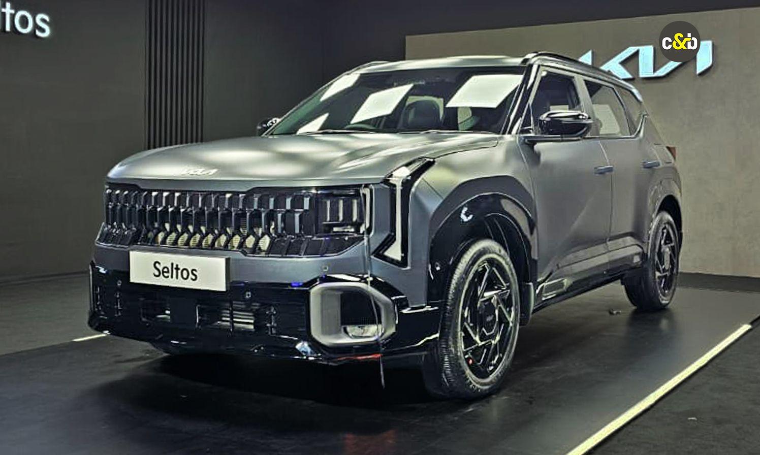 नई किआ सेल्टॉस की बुकिंग 11 दिसंबर से शुरू होगी, जबकि कीमत की घोषणा 2 जनवरी, 2026 को की जाएगी.