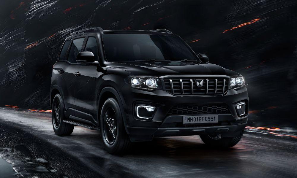 Mahindra Scorpio-N Carbon Edition Launched At Rs 19.19 Lakh नया खास वैरिएंट एसयूवी की 2 लाख यूनिट बिक्री का आंकड़ा पार करने की याद दिलाता है और यह Z8 और Z8 L ट्रिम्स पर आधारित है.