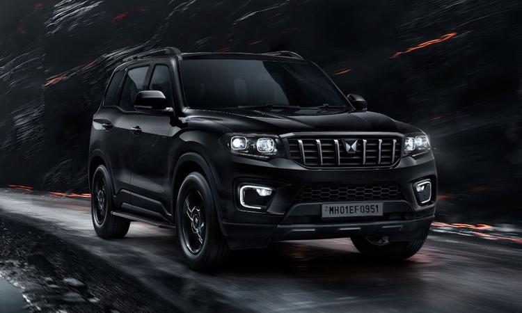 Mahindra Scorpio-N Carbon Edition Launched At Rs 19.19 Lakh नया खास वैरिएंट एसयूवी की 2 लाख यूनिट बिक्री का आंकड़ा पार करने की याद दिलाता है और यह Z8 और Z8 L ट्रिम्स पर आधारित है.