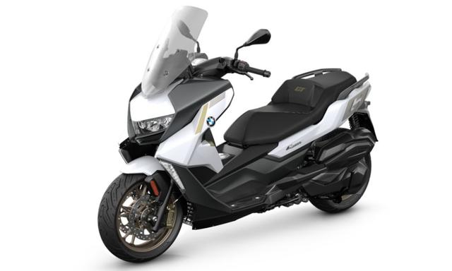 GST 2.0 प्रभाव: BMW C 400 GT की कीमत में रु.92,000 की कटौती हुई, अब इसकी कीमत रु.10.83 लाख  C 400 GT 350 सीसी इंजन पर चलती है, जो कम GST ब्रैकेट के लिए अर्हता प्राप्त करने के लिए पर्याप्त है.