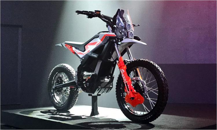 Ultraviolette Shockwave Introductory Pricing Extended To First 2,000 Buyers शुरुआत में केवल पहले 1,000 खरीदारों के लिए उपलब्ध, अल्ट्रावॉयलेट की दूसरी मोटरसाइकिल के लिए परिचयात्मक ऑफर - जो स्टिकर मूल्य से रु.25,000 कम है - को अगले 1,000 बुकिंग के लिए आगे बढ़ा दिया गया है.