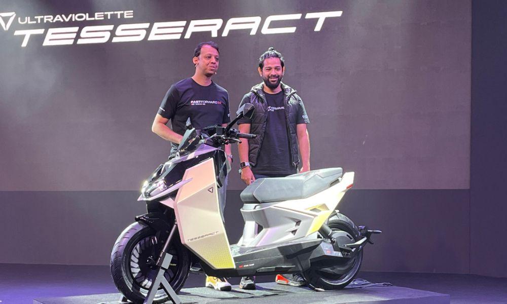 अल्ट्रावॉयलेट Tesseract इलेक्ट्रिक स्कूटर भारत में हुआ लॉन्च, कीमत रु.1.20 लाख अल्ट्रावॉयलेट Tesseract इलेक्ट्रिक स्कूटर भारत में हुआ लॉन्च, कीमत रु.1.20 लाख