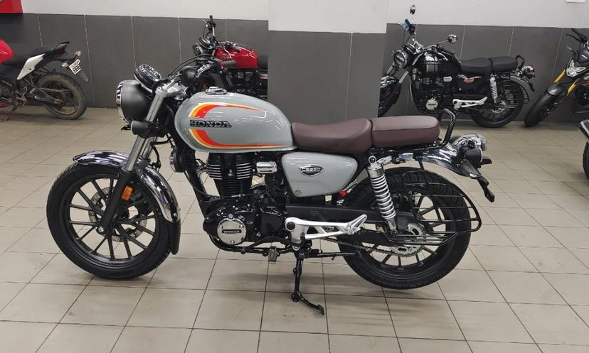 होंडा H’ness CB350 को मिलेंगे नए रंग, जल्द हो सकती है लॉन्च होंडा H’ness CB350 को मिलेंगे नए रंग, जल्द हो सकती है लॉन्च