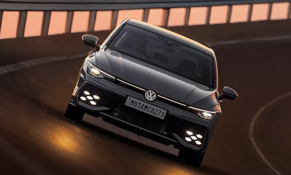 फोक्सवैगन गोल्फ GTi की बुकिंग बंद, पहला बैच हुआ अलॉट फोक्सवैगन गोल्फ GTi की बुकिंग बंद, पहला बैच हुआ अलॉट