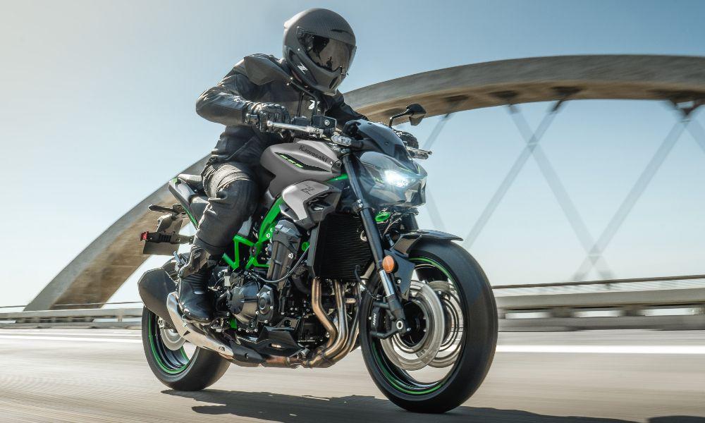 2025 कावासाकी Z900 भारत में हुई लॉन्च, कीमत रु.9.52 लाख 2025 कावासाकी Z900 भारत में हुई लॉन्च, कीमत रु.9.52 लाख