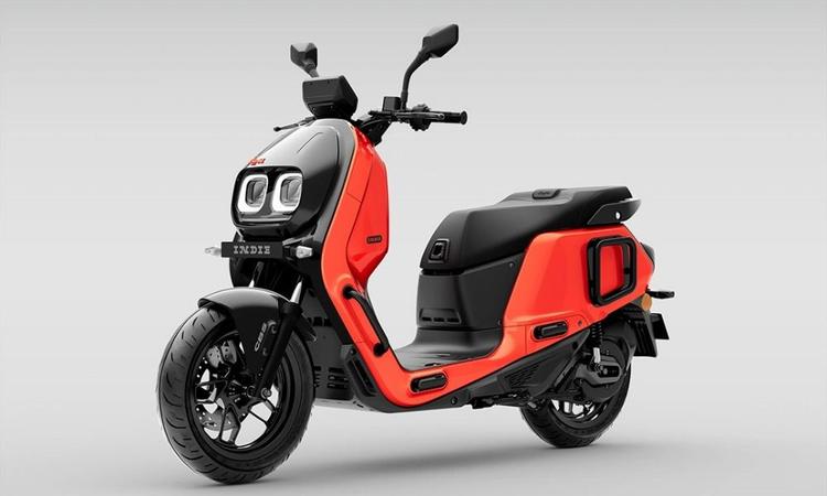 River Indie Electric Scooter Crosses 10,000-Unit Production Milestone  इंडी की पहली यूनिट 25 अगस्त 2023 को प्लांट से बाहर आई थी.