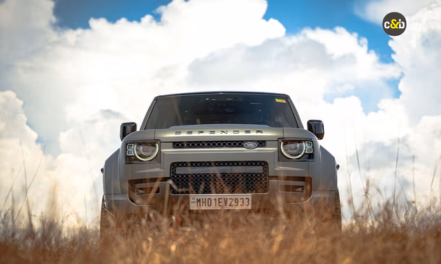 JLR Eyes US-Specific Defender Models In Partnership With Stellantis JLR Eyes US-Specific Defender Models In Partnership With Stellantis