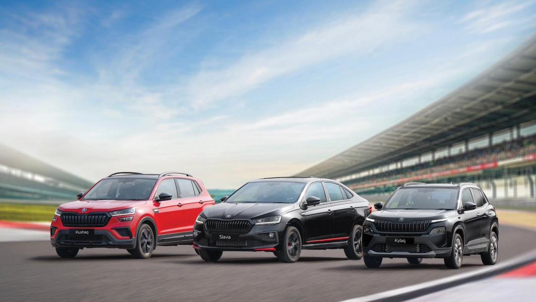 Skoda India Turns 25; Limited Edition Kylaq, Kushaq and Slavia Introduced भारत में ढाई दशक पूरे होने के उपलक्ष्य में, स्कोडा ने अतिरिक्त फीचर्स के साथ तीन मॉडलों के लिए खास वैरिएंट पेश किए हैं.