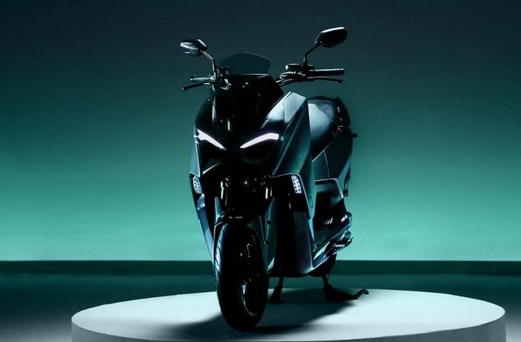 TVS M1-S Electric Scooter Teased Ahead Of Debut टीवीएस M1-S मूलतः आयन एम1-एस का री-बैज्ड वैरिएंट होगा, जिसे सिंगापुर स्थित स्टार्टअप आयन मोबिलिटी द्वारा बनाया गया है.