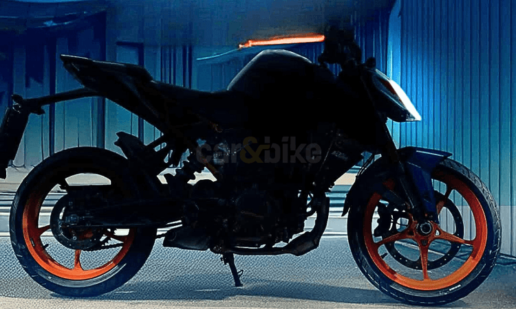 KTM 160 Duke Teased Ahead Of Launch 160 ड्यूक भारतीय बाजार में ब्रांड की पहली एंट्री लेवल बाइक होगी.