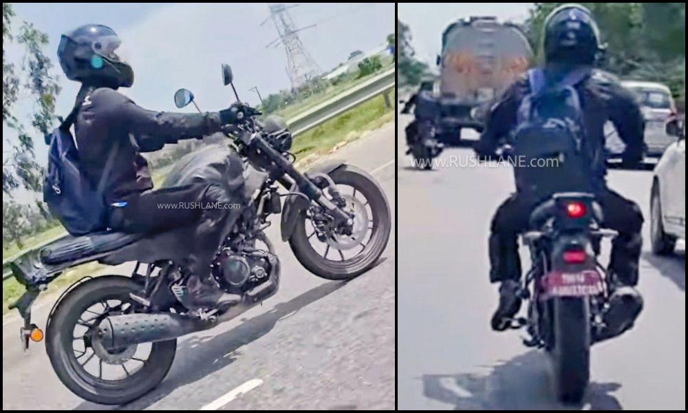 Yamaha XSR 155 Spied Testing In India XSR 155 में R15 और MT-15 जैसा ही इंजन लगा है और हम उम्मीद करते हैं कि यह 11 नवंबर को भारत में लॉन्च होगी.