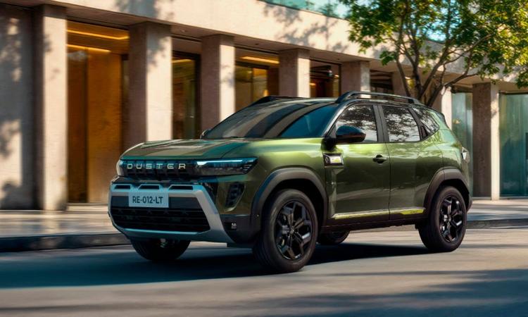 Renault Duster Makes A Grand Indian Comeback, Gets Hybrid Tech भारत में कॉम्पैक्ट एसयूवी का चलन शुरू करने वाला नाम फिर से वापस आ गया है और नाम को छोड़कर लगभग सब कुछ नया है.