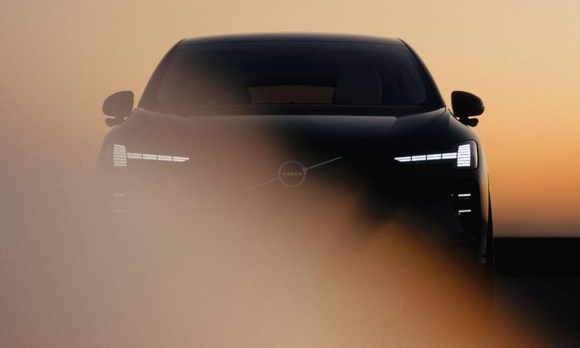 वॉल्वो EX60 एसयूवी 21 जनवरी को वैश्विक स्तर पर होगी लॉन्च, सिंगल चार्ज पर मिलेगी 810 km की रेंज वॉल्वो EX60 एसयूवी 21 जनवरी को वैश्विक स्तर पर होगी लॉन्च, सिंगल चार्ज पर मिलेगी 810 km की रेंज