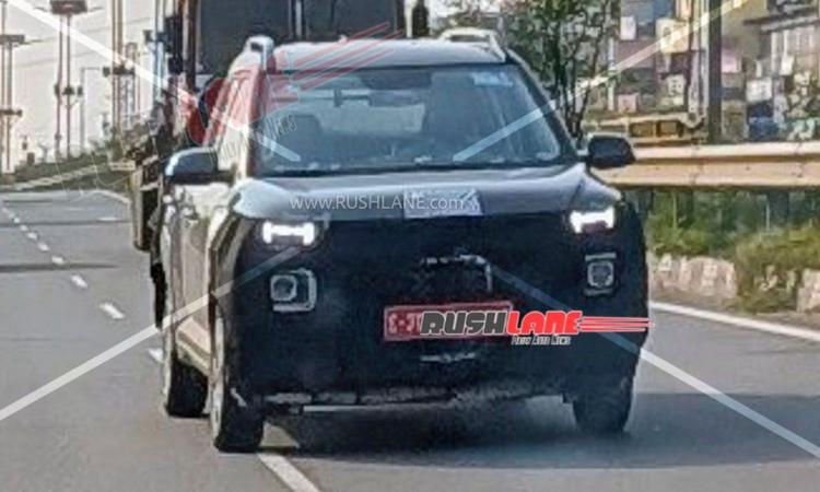 Hyundai Exter Facelift Spied Testing Ahead Of India Debut ह्यून्दे पंच से बेहतर प्रतिस्पर्धा करने के लिए साल के अंत में अपडेटेड एक्स्टर को पेश करने की उम्मीद कर रही है.