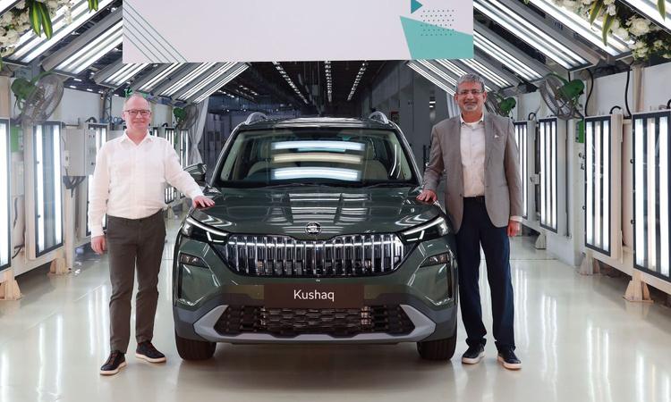 Skoda Kushaq Facelift Production Commences Ahead Of Launch फेसलिफ्टेड कुशाक ने पिछले महीने वैश्विक स्तर पर अपनी शुरुआत की और इसकी डिलेवरी मार्च 2026 से शुरू होने वाली है.