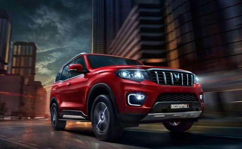 Mahindra Scorpio N Z8 Select Vs Standard Z8: What’s The Difference? नए वैरिएंट को बिल्कुल नया रंग मिला है, लेकिन मानक Z8 और मुख्य रूप से ड्राइवट्रेन में मौजूद कुछ खासियतों का अभाव है, क्योंकि यह केवल RWD फॉर्म में उपलब्ध है.