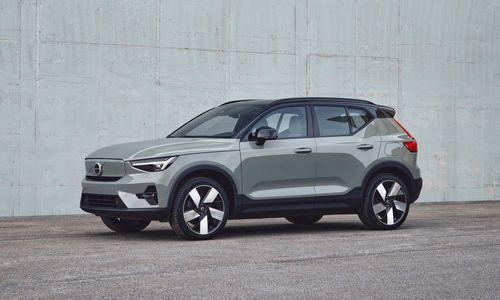 2022 Volvo XC40 Recharge Electric Launched In India; Priced At Rs. 55.90 Lakh यह लॉन्च स्वीडिश कंपनी द्वारा पिछले साल एसयूवी के लिए पहली बार बुकिंग शुरू करने के एक साल बाद हुआ है.