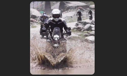 रॉयल एनफील्ड के शीर्ष अधिकारियों ने लद्दाख में हिमालयन 450 का टैस्ट रन किया रॉयल एनफील्ड के शीर्ष अधिकारियों ने लद्दाख में हिमालयन 450 का टैस्ट रन किया
