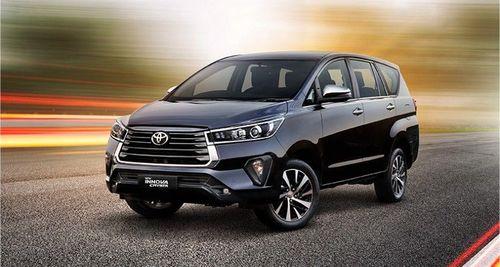 Toyota Innova Crysta Diesel Bookings Halted Temporarily टोयोटा ने उच्च मांग का हवाला देते हुए इनोवा क्रिस्टा के डीजल वेरिएंट के लिए बुकिंग रोकने का फैसला लिया है.