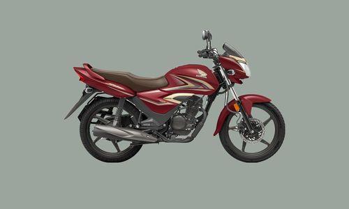Honda Shine Celebration Edition Launched Prices Start At Rs 78,878 सेलिब्रेशन एडिशन को कॉस्मेटिक बदलाव मिलते हैं जिसमें गोल्ड ग्राफिक्स और नए सीट फैब्रिक रंग शामिल हैं.