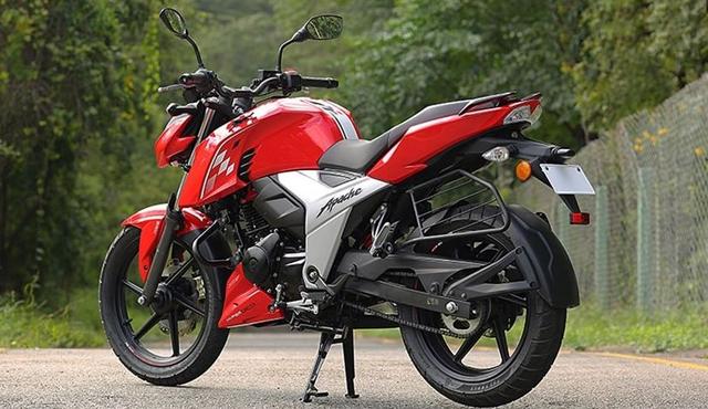 अप्रैल 2022 की तुलना में TVS ने अप्रैल 2023 में 10,916 ज्यादा दोपहिया वाहन बेचे हैं.