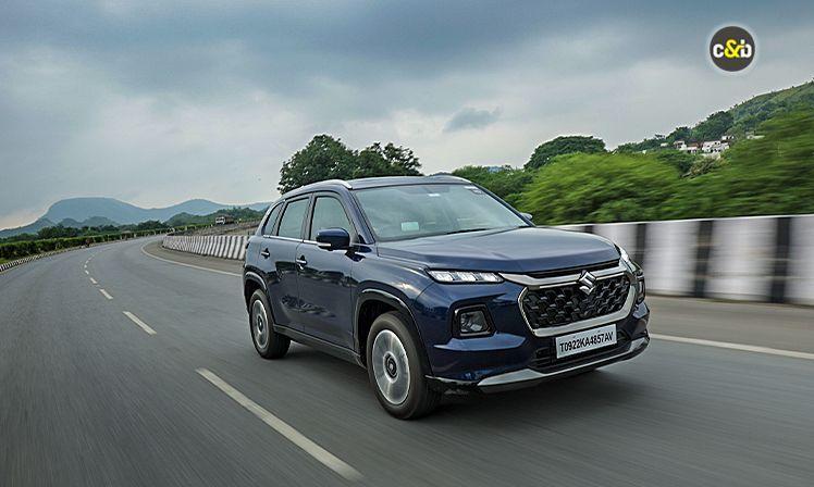 Maruti Suzuki Grand Vitara Achieves 2 Lakh Units Sales Milestone मारुति सुजुकी ग्रांड विटारा ने 23 महीनों में यह उपलब्धि हासिल की है, और जहां पहली 1 लाख कारें पहले वर्ष के दौरान बेची गईं, वहीं अगली 1 लाख कारें केवल 10 महीनों में बेची गईं.