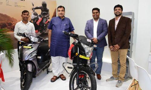 प्योर ईवी अगले 18 महीनों में करेगी Rs. 200 करोड़ से अधिक का निवेश, बढ़ेगा उत्पादन प्योर ईवी अगले 18 महीनों में करेगी Rs. 200 करोड़ से अधिक का निवेश, बढ़ेगा उत्पादन