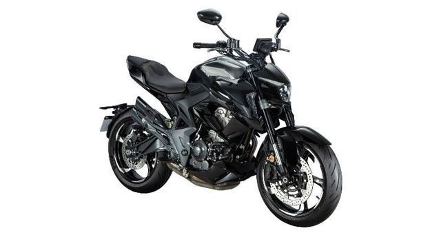 ज़ोंटेस 350R स्ट्रीटफाइटर भारत में लॉन्च हुई, कीमत Rs. 3.15 लाख से शुरू ज़ोंटेस को भारत में हैदराबाद स्थित महावीर समूह के आदिश्वर ऑटो राइड इंडिया द्वारा बेचा जाएगा है और इसकी बिक्पी देश भर में नए Moto Vault डीलरशिप पर होगी.