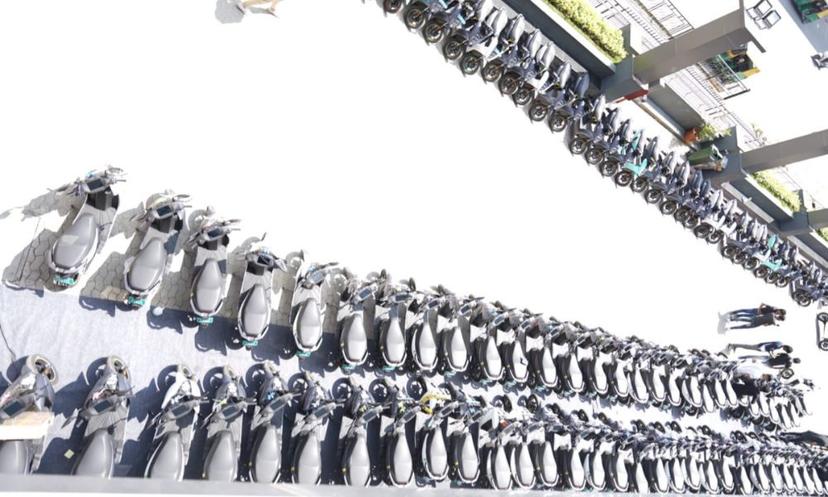 दीवाली 2022: एथर एनर्जी ने एक दिन में बैंगलोर में 250 स्कूटर ग्राहकों को सौंपे दीवाली 2022: एथर एनर्जी ने एक दिन में बैंगलोर में 250 स्कूटर ग्राहकों को सौंपे