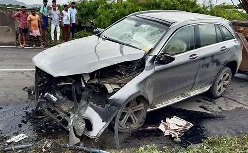 साइरस मिस्त्री की दुर्घटना में ड्राइवर के खिलाफ पुलिस केस दर्ज हुआ साइरस मिस्त्री की दुर्घटना में ड्राइवर के खिलाफ पुलिस केस दर्ज हुआ