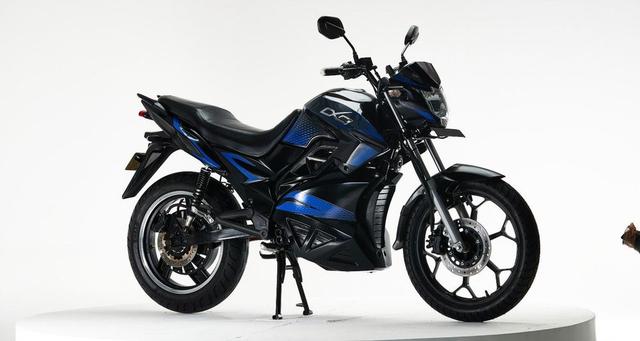 HOP इलेक्ट्रिक 25 नवंबर से OXO इलेक्ट्रिक मोटरसाइकिल की टेस्ट राइड शुरू करेगी दिल्ली स्थित इलेक्ट्रिक दोपहिया निर्माता ने इस साल सितंबर में OXO को  ₹1.25 लाख (एक्स-शोरूम) से शुरू होने वाली कीमतों के साथ लॉन्च किया था.