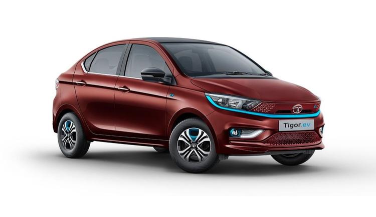 Updated Tata Tigor EV Launched With More Range And Features; Prices Begin At Rs. 12.49 Lakh अधिक तकनीकी और प्राणी आराम के अलावा, टाटा टिगोर ईवी इलेक्ट्रिक सबकॉम्पैक्ट सेडान अब 315 किमी (एआरएआई प्रमाणित) लंबी रेंज के साथ भी आती है.
