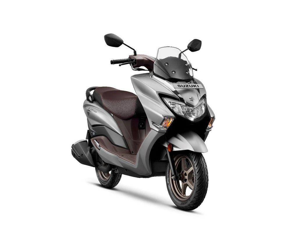 Suzuki Burgman Street EX Launched In India; Priced At Rs. 1.12 La सुजुकी मोटरसाइकिल इंडिया ने भारत में नई बर्गमैन स्ट्रीट एक्स लॉन्च किया है और इसकी कीमत ₹1,12,300 (एक्स-शोरूम) तय की गई है. बिक्री के लिए मौजूद वर्तमान बर्गमैन स्ट्रीट के मुकाबले इसे काफी सारे नए फीचर्स मिलते हैं.