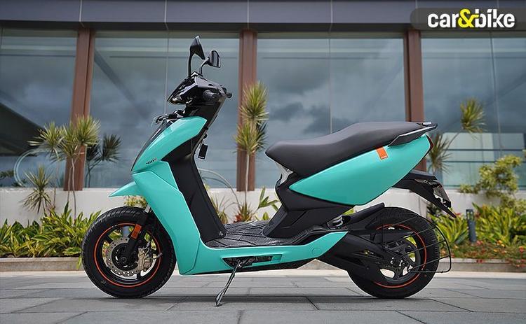 Ather Energy To Begin Exports In November; 450X E-Scooter Headed First To Nepal 
एथर एनर्जी ने नवंबर 2023 तक काठमांडू में अपना पहला अनुभव केंद्र खोलने के लिए वैद्य ऑर्गनाइजेशन ऑफ इंडस्ट्रीज एंड ट्रेडिंग हाउसेज (VOITH) की सहायक कंपनी वैद्य एनर्जी के साथ साझेदारी की है.